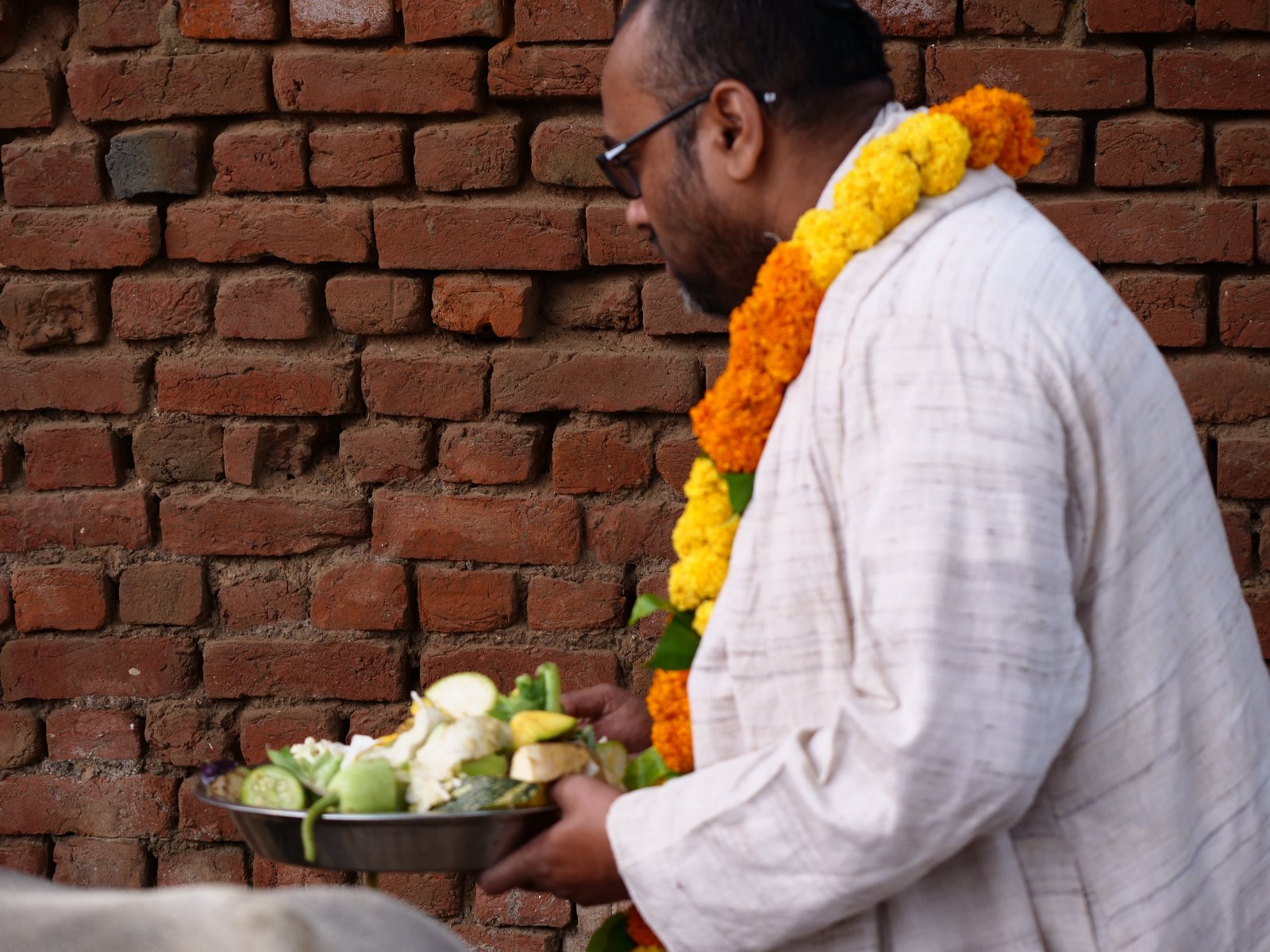  21 Gopashtami Radha kunda Govardhan 19.11.04